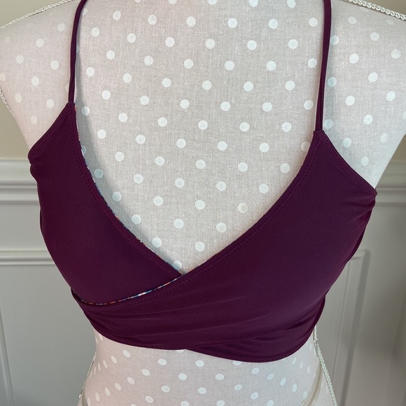 Athleta Reversible Bikini Top Sz XS NWOT - Picture 14 of 14